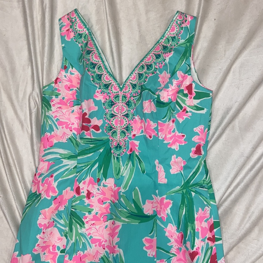 Lilly Pulitzer floral green linen midi v neck dress